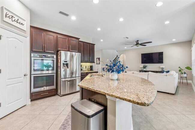 Building Photo - 4123 Windcrest Dr