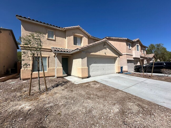 Building Photo - IRON MOUNTAIN RANCH