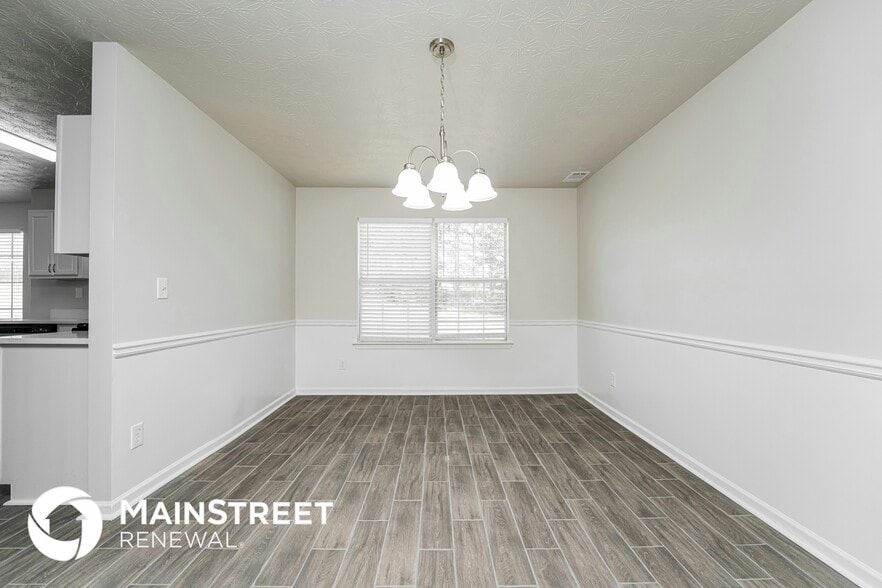 Building Photo - 1714 Bennett Dr