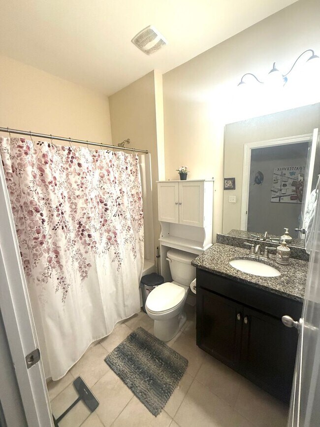 Building Photo - Sought-After Skybrook Community