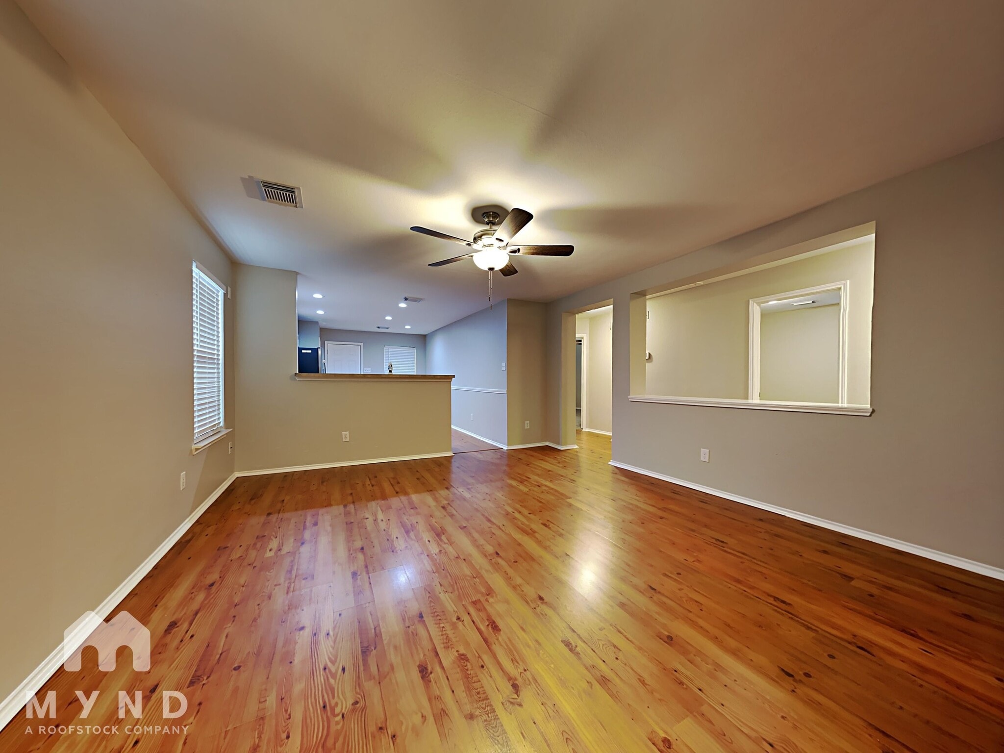 Building Photo - 3523 Avalon Castle Dr