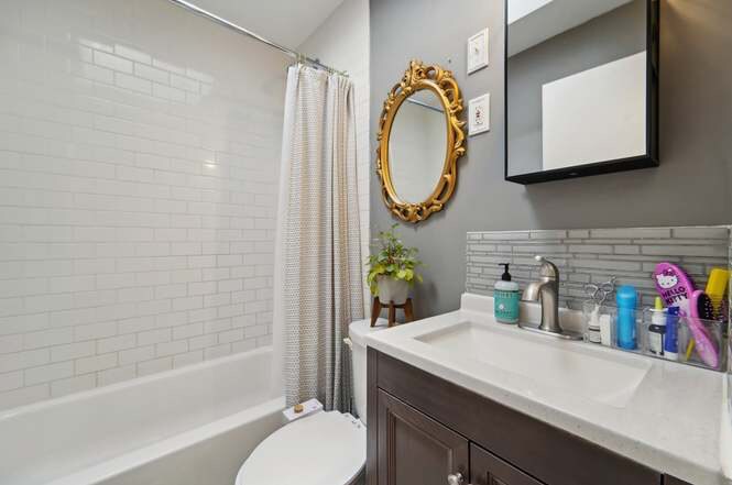 Building Photo - 1217 W 37th St