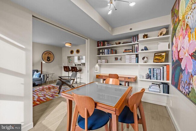 Building Photo - 1401 17th St NW