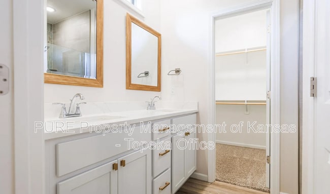 Building Photo - 3312 SE 22nd St