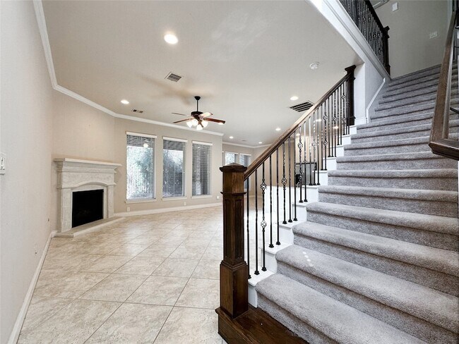 Building Photo - 23 Jonquil Pl