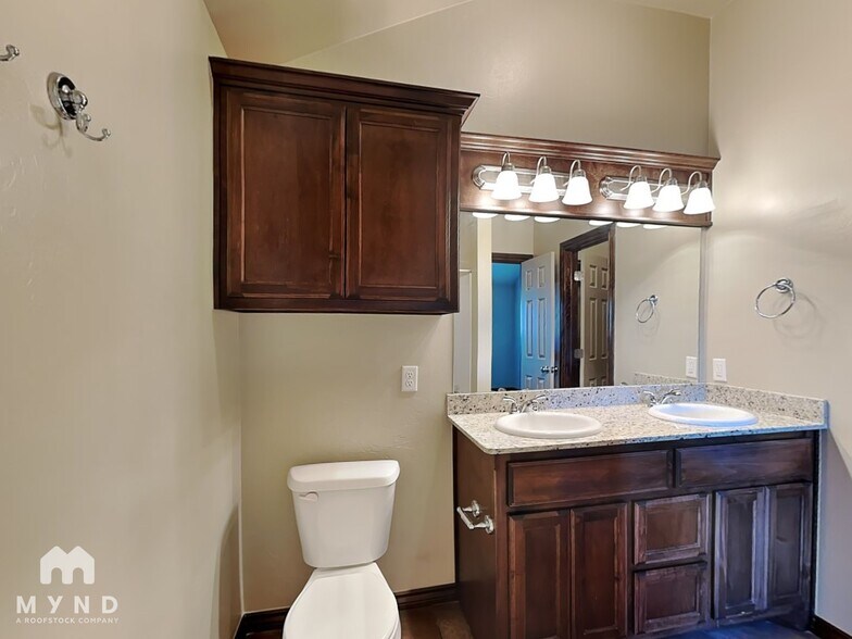 Building Photo - 18208 Manera Wy