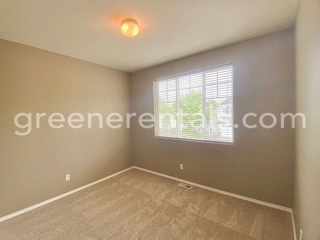 Building Photo - Lacey 4BD/2.5BA Beautiful Home Close to 1-...