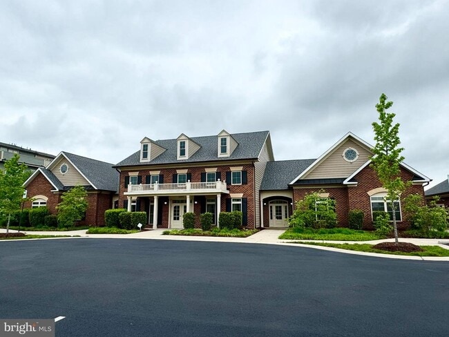 Building Photo - 7246 Winding Hills Dr
