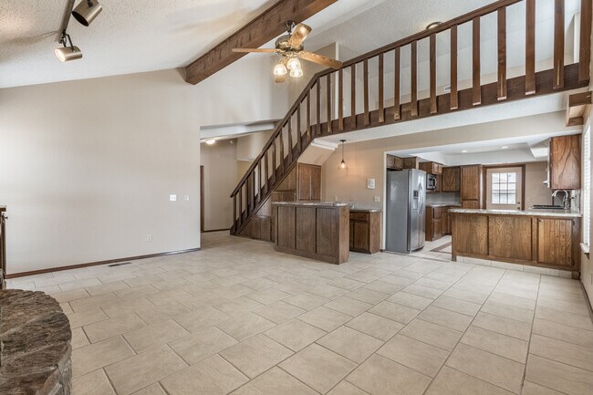 Building Photo - 9024 Northridge Dr