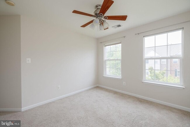 Building Photo - 5319 Waldo Dr