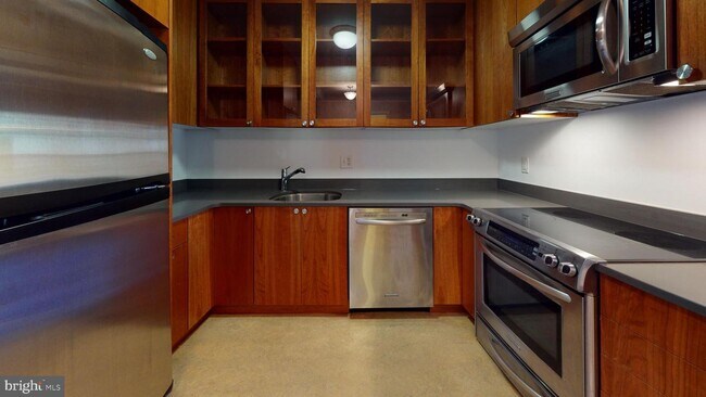 Building Photo - 1803 T St NW