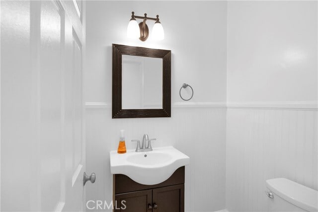 Building Photo - 353 Cres