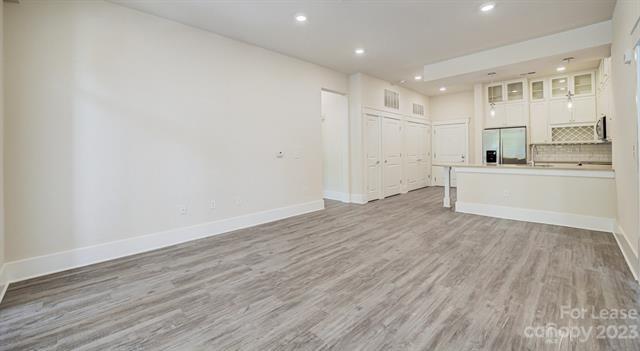 Building Photo - 16408 Holly Crest Ln