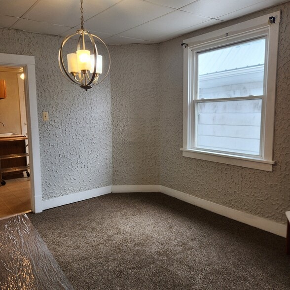 Diningroom - 436 Division Ave