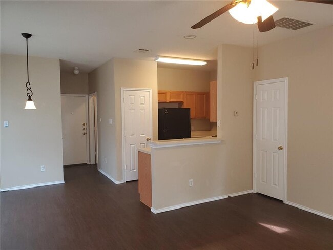 Building Photo - 13704 Harris Ridge Blvd