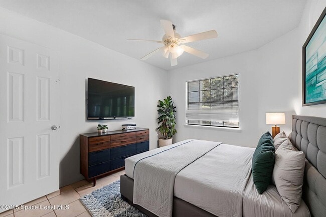 Building Photo - 1725 Harrison St