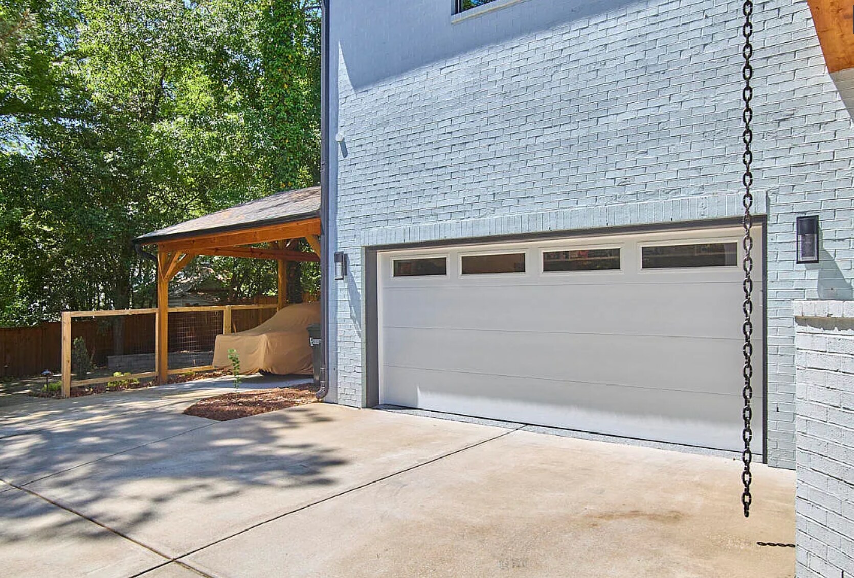 Car Port - 631 Linfield Dr
