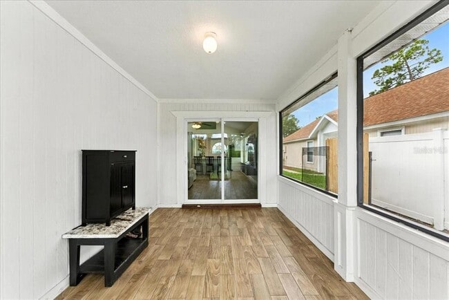 Building Photo - 174 Edgewater Cir