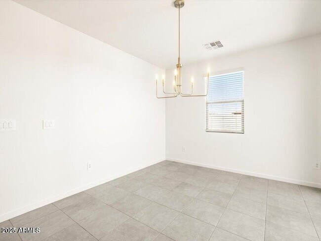 Building Photo - 41740 W Sonoran Trail