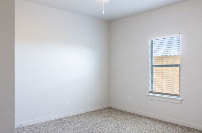 Building Photo - 7024 40th St