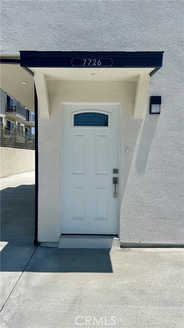 Building Photo - 7726 Laurel Canyon Blvd