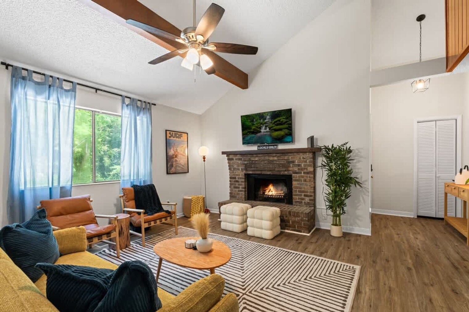 Building Photo - 5130 River Bluff Ln