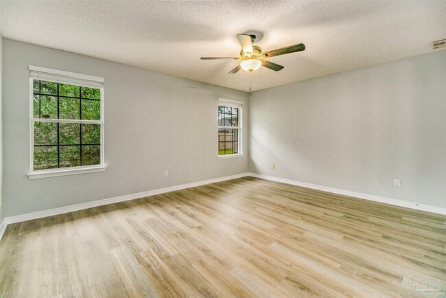 Building Photo - 9144 Sebring Dr