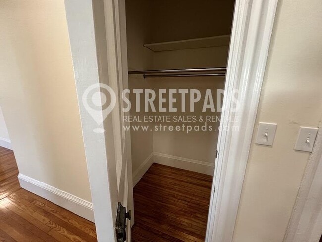 Building Photo - 1 bedroom in Boston MA 02115