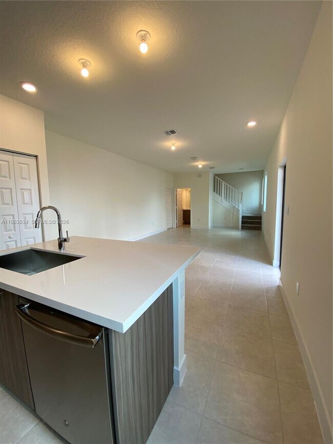 Building Photo - 8379 Central Park Blvd