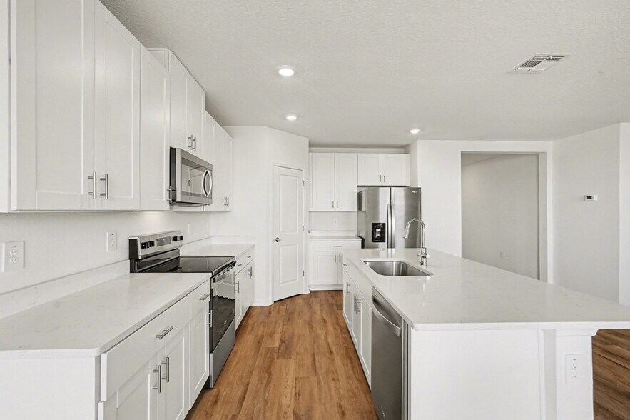 Building Photo - 31599 Wild Grape Ln