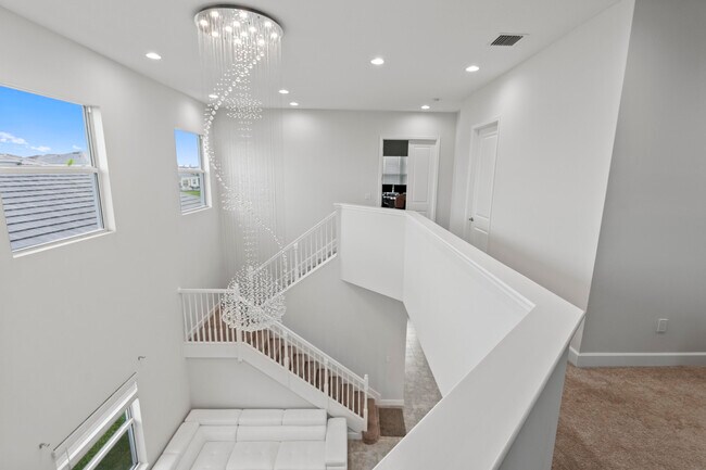 Building Photo - 15134 Cameo Ct