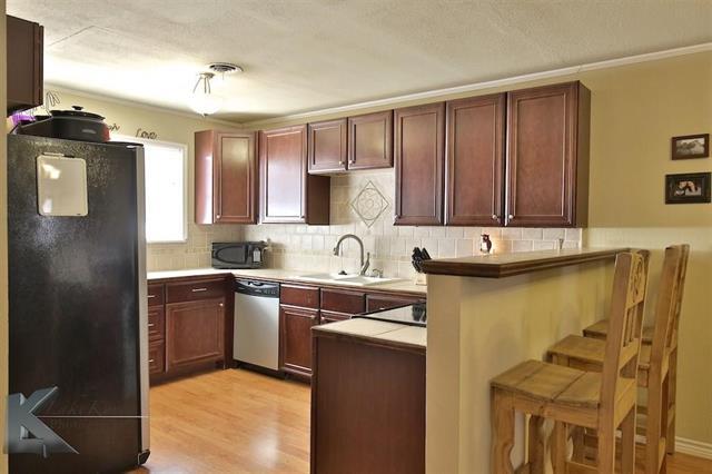 Building Photo - 2518 Bennett Dr