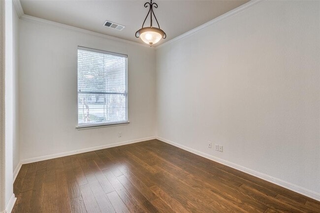 Building Photo - 5413 Batak Ln