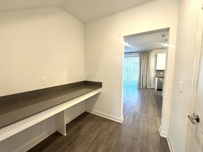 Building Photo - 5774 Stephens Rd