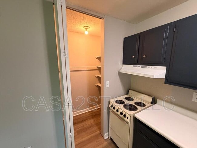 Building Photo - 2188 St Johns Pl