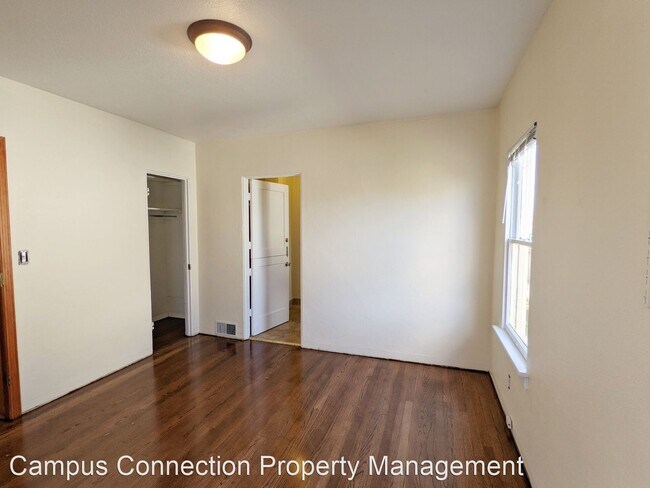 Building Photo - 7 br, 4 bath House - 1858 University St
