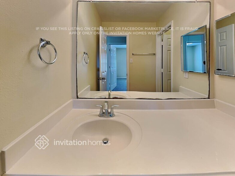 Building Photo - 11706 Dandy Park Ct