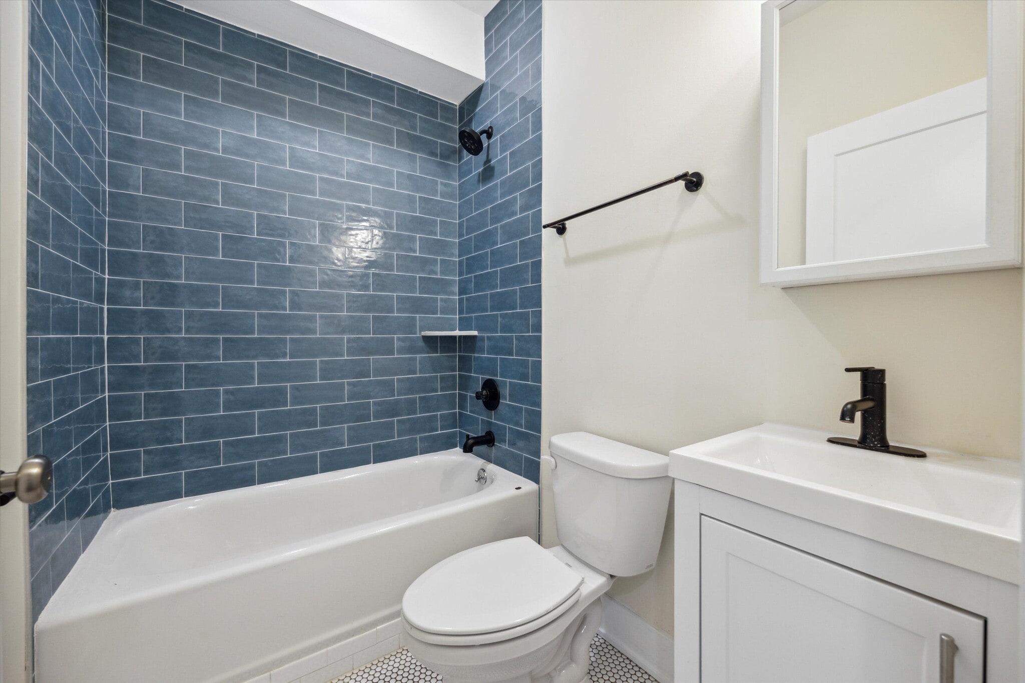 Building Photo - 1804 W Berks St