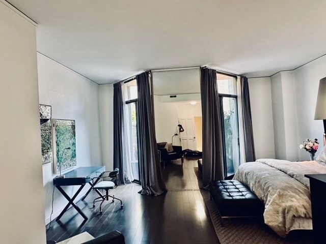 Building Photo - 150 Lombard St