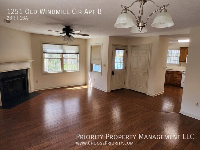 Building Photo - 1251 Old Windmill Cir