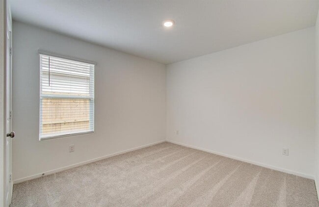 Building Photo - 18027 Valle Cupa Ln