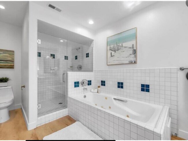 Master Bathroom - 138 S Broadway
