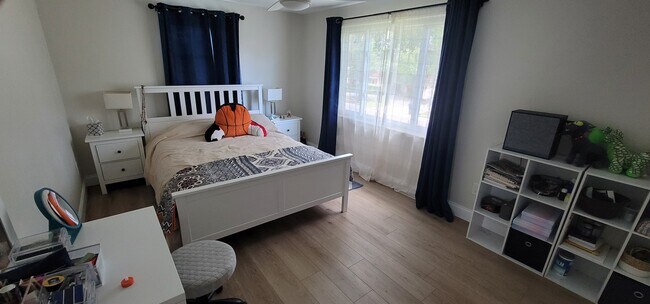 Bedroom 2 - 1279 86th Ave N