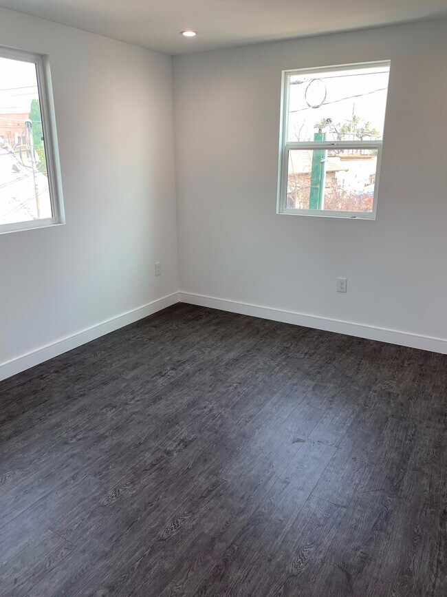 Building Photo - 2507 Cincinnati St