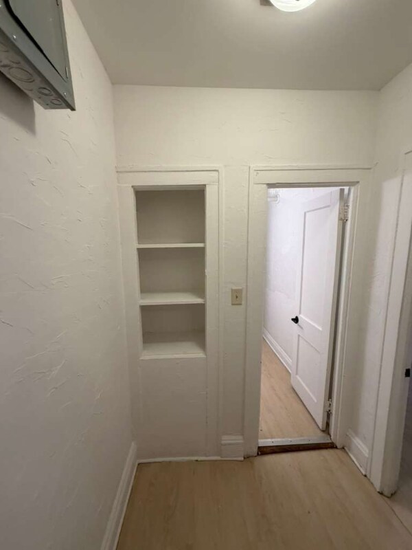 Building Photo - 14148 Superior Rd