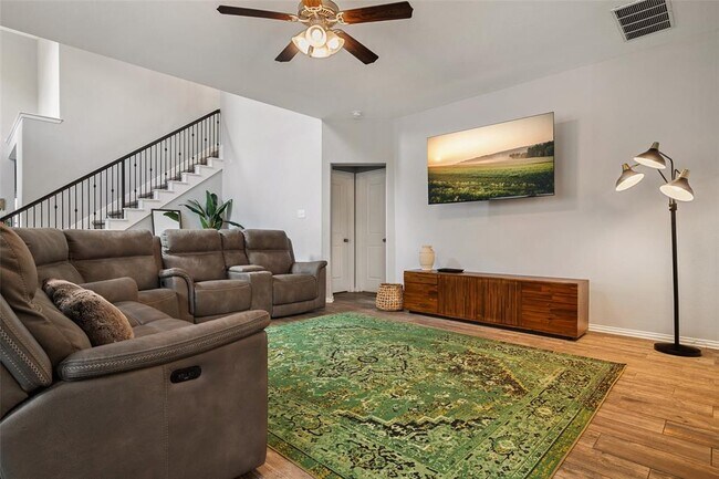 Building Photo - 3021 Wedgewood Bay Ct
