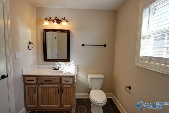 Building Photo - 13728 Callaway Dr