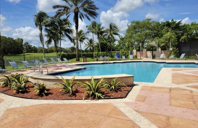 Building Photo - 11780 St Andrews Place