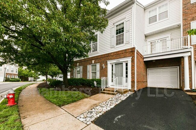 Building Photo - 6324A Eagle Ridge Ln