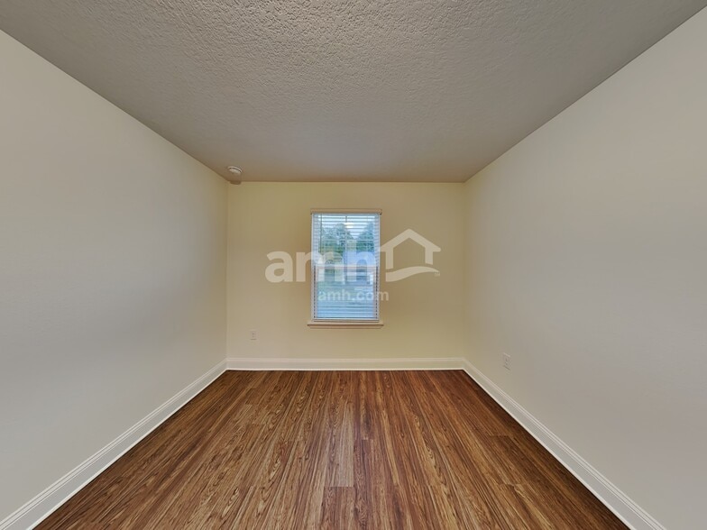 Building Photo - 145 Fornells Way